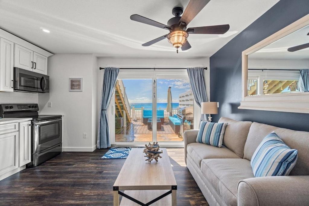Newly Remodeled Beachfront Townhome - Sleeps 14 Panama City Beach Exteriör bild
