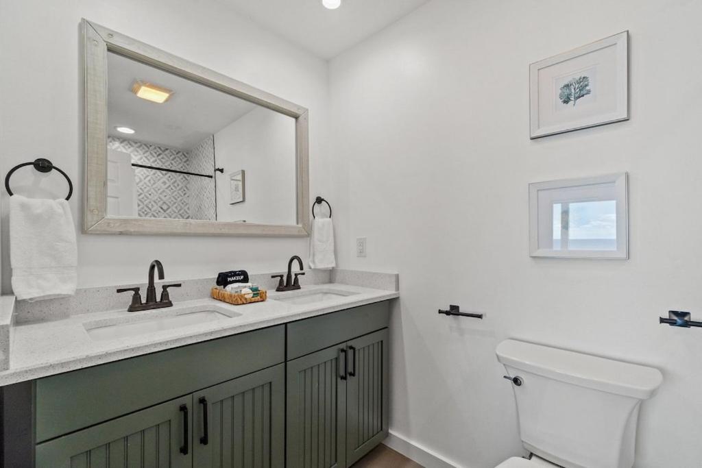 Newly Remodeled Beachfront Townhome - Sleeps 14 Panama City Beach Exteriör bild