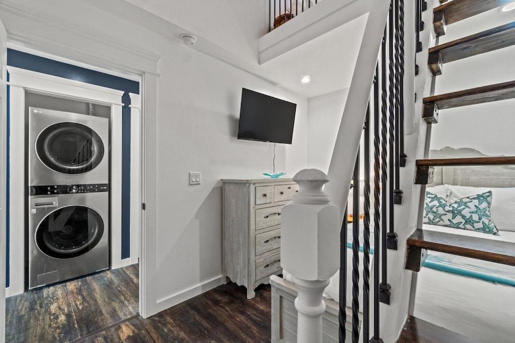 Newly Remodeled Beachfront Townhome - Sleeps 14 Panama City Beach Exteriör bild